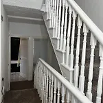 Hôtel capsule Le Crescent Rooms, *