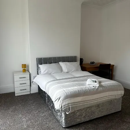 Le Crescent Rooms, Kapselhotel