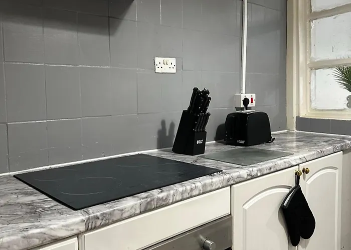 Le Crescent Rooms, Capsule hotel