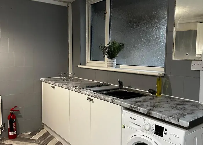 Le Crescent Rooms, Middlesbrough