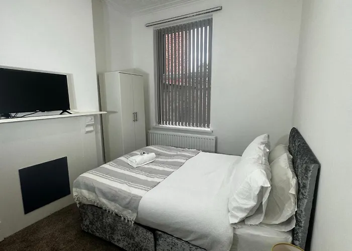 Capsule hotel Le Crescent Rooms,