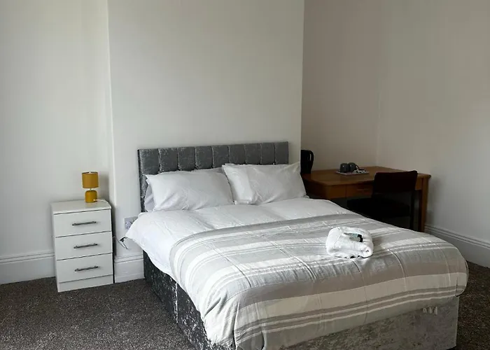 Le Crescent Rooms, Capsule hotel