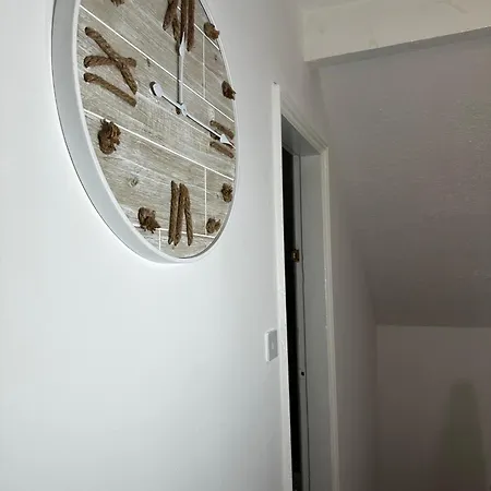 Le Crescent Rooms, Hotel kapsułowy Middlesbrough